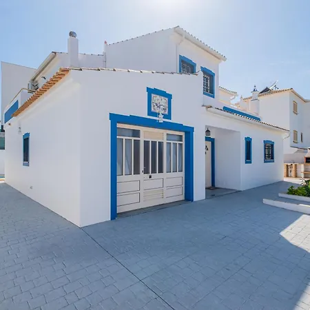 Nina Албуфейра